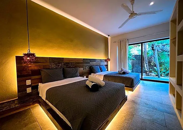 Kuun Taak Tulum